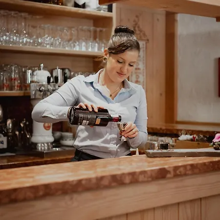 & Ristorante Dovich Malga Ciapela