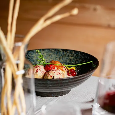& Ristorante Dovich فندق 3*